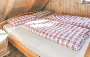2 bedrooms, free WiFi - Ferienhaus mit Pool und Sauna (Breitenfeld)