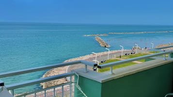 Chambre Double ou avec lits jumeaux, balcon, vue mer | Balcon