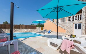 Pool - 3 bedroom awesome home in Labin (Labin)