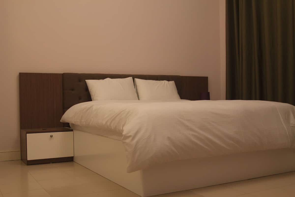 Deluxe Double Room | Desk, WiFi (free)