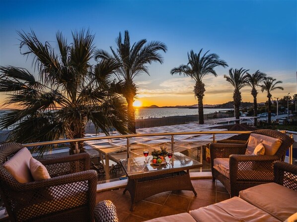 Appartement, 3 chambres | Balcon