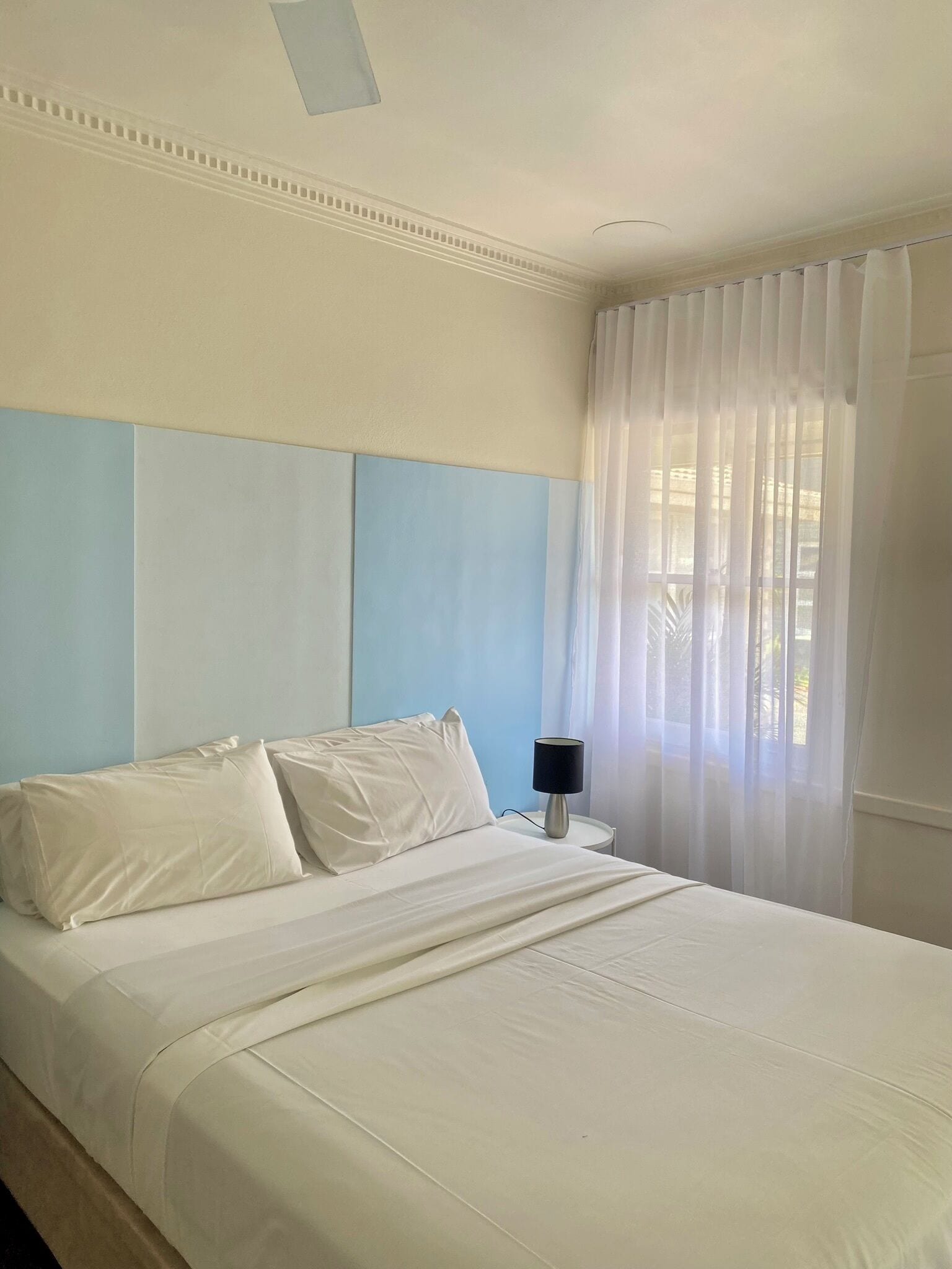 Queen Room | Free WiFi, bed sheets