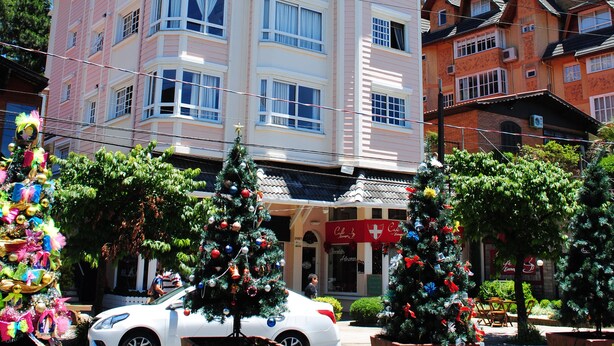 Unclassified image, 1 of 32, button - Duplex Solar da Borges - 060 (Gramado)