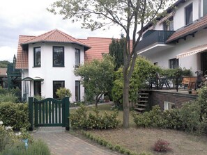Esterni