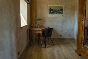 Chambre Double Deluxe, salle de bains attenante (Chambre "C.Lacroix")