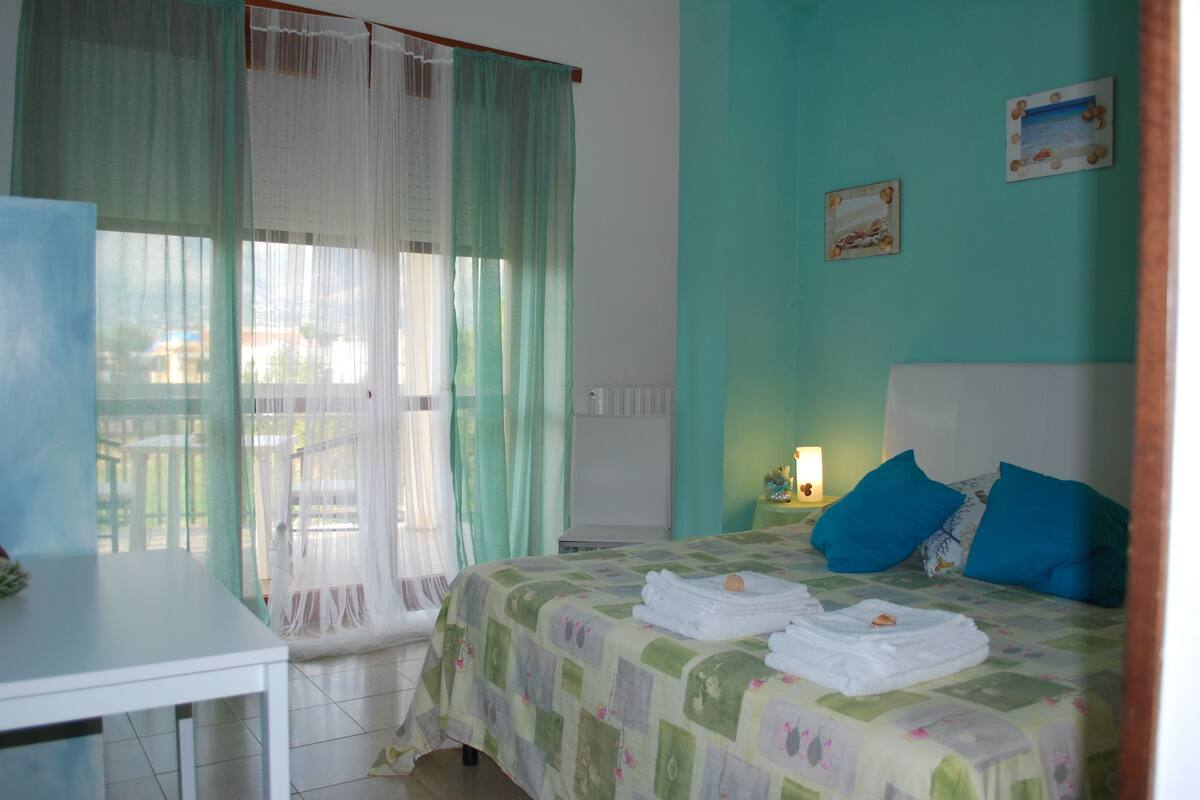 Quadruple Room, Connecting Rooms