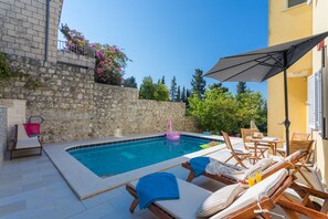 Family Villa | Terrace/patio - Villa Zlata (Zupa dubrovacka)