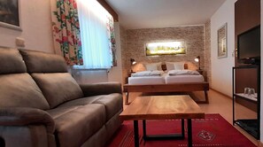 Double Room, 1 Bedroom | Living area | Flat-screen TV