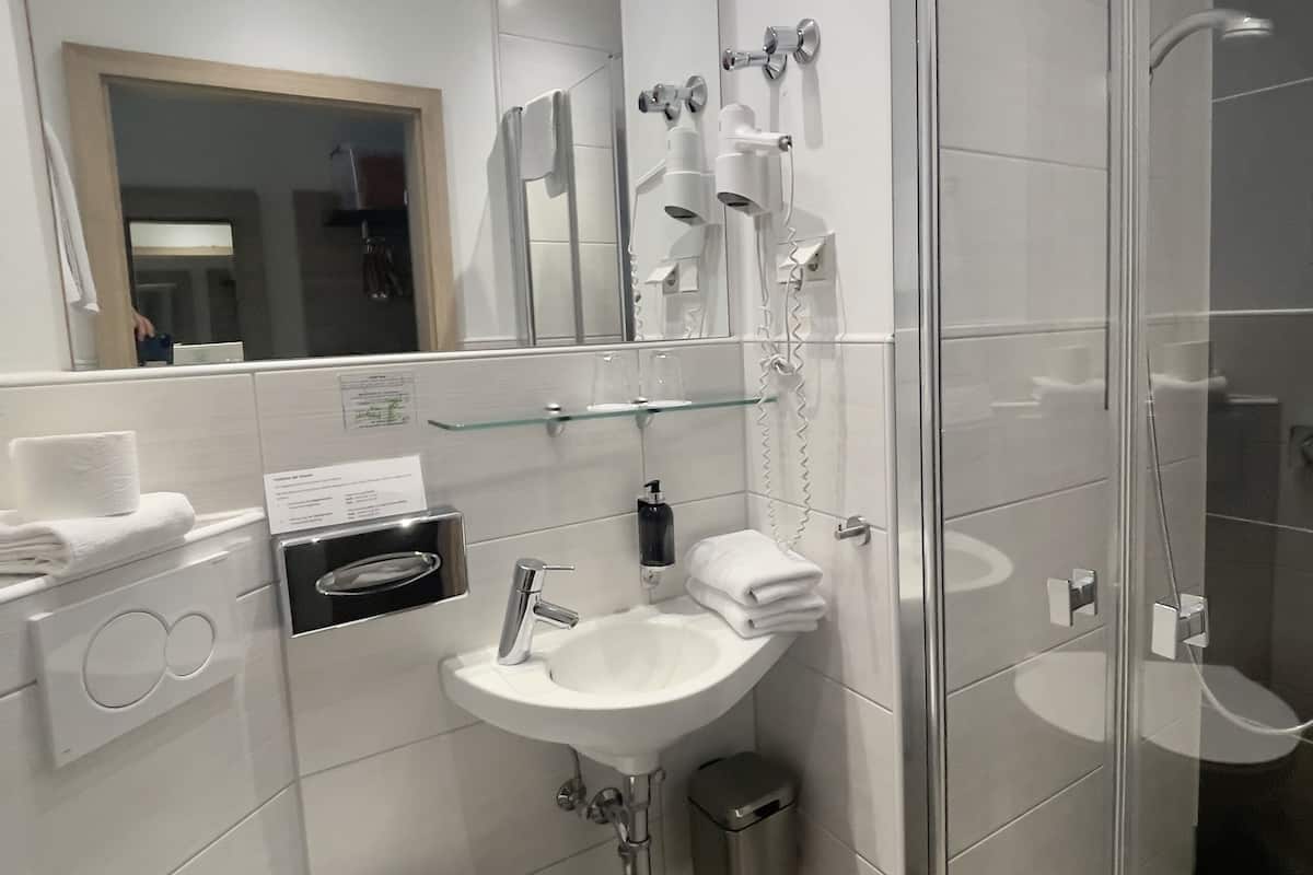 shower, rainfall showerhead, eco-friendly toiletries, hair dryer