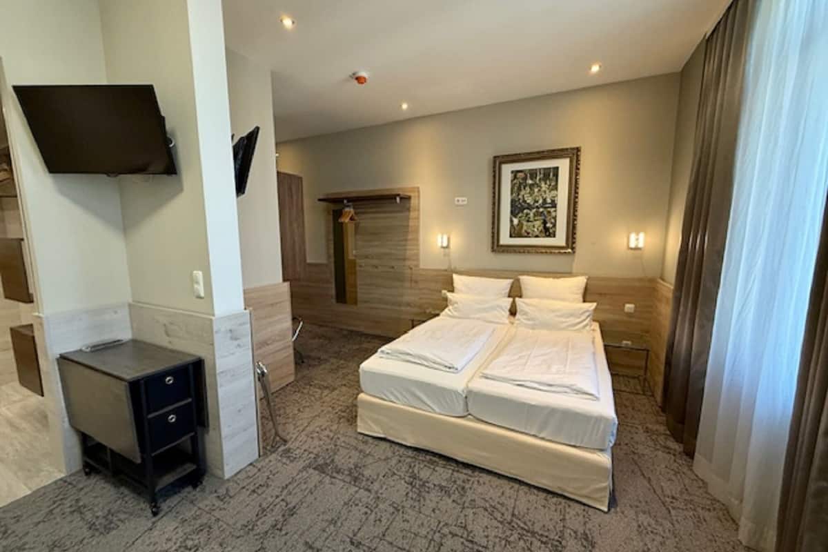 Studio – comfort | Skrivebord, wi-fi (inkludert) og sengetøy