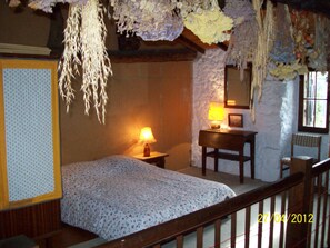 Room - LES Gites D'ardaillers (Val-d'Aigoual)