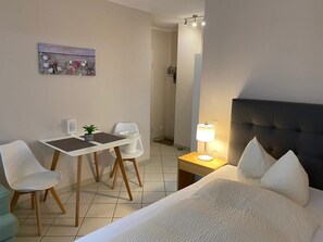 Superior Double Room, Ensuite, Garden View (mit Miniküche) | Interior