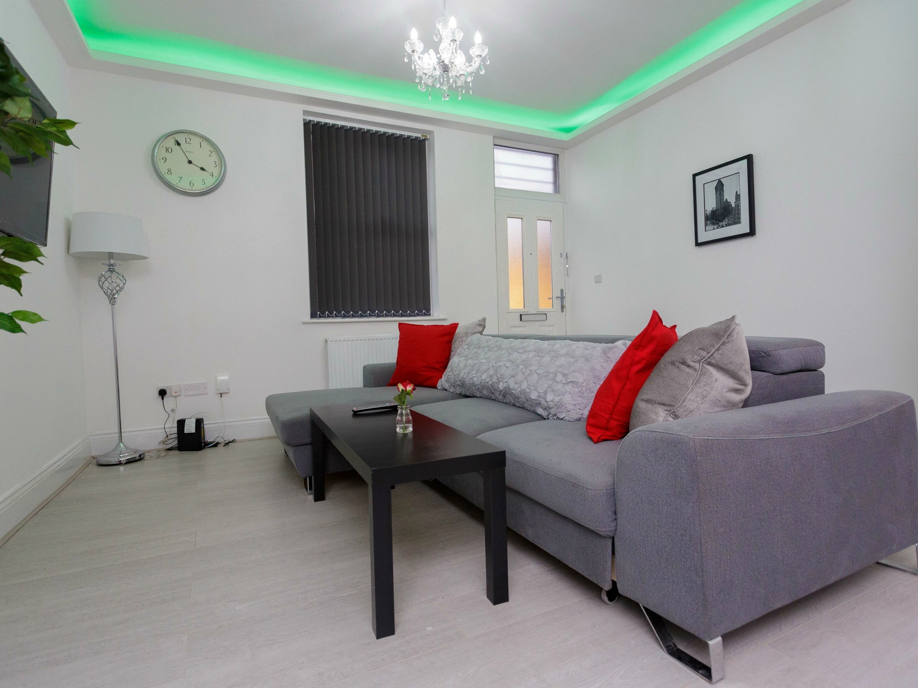 Superior Apartment, Private Bathroom | Lounge