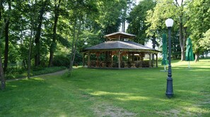 Children's play area - outdoor