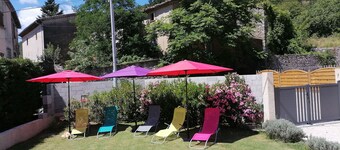 The BONIOL quiet hamlet in northern Gard South Ardèche