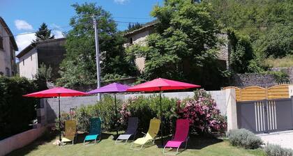 250 Chemin de BONIOL trÚs tranquille situé dans le nord du GARD sud ArdÚche
