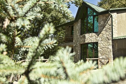 Dilijan Park Resort and Villas