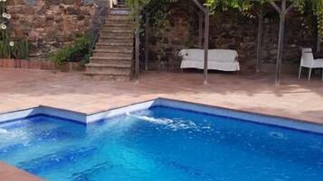 Outdoor pool, pool loungers