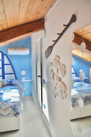 Frette Italian sheets, premium bedding, down comforters - B&B La Mansarda (Naples)