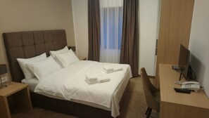 Double Room | Premium bedding, minibar, in-room safe, desk