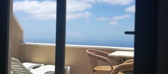 Emblema Suites - Adults Only