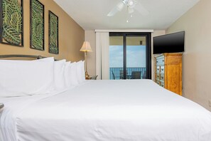 2 bedrooms, iron/ironing board, free WiFi, bed sheets - Two Bedroom @ Phoenix 4 ~ 10th Floor (Orange Beach)