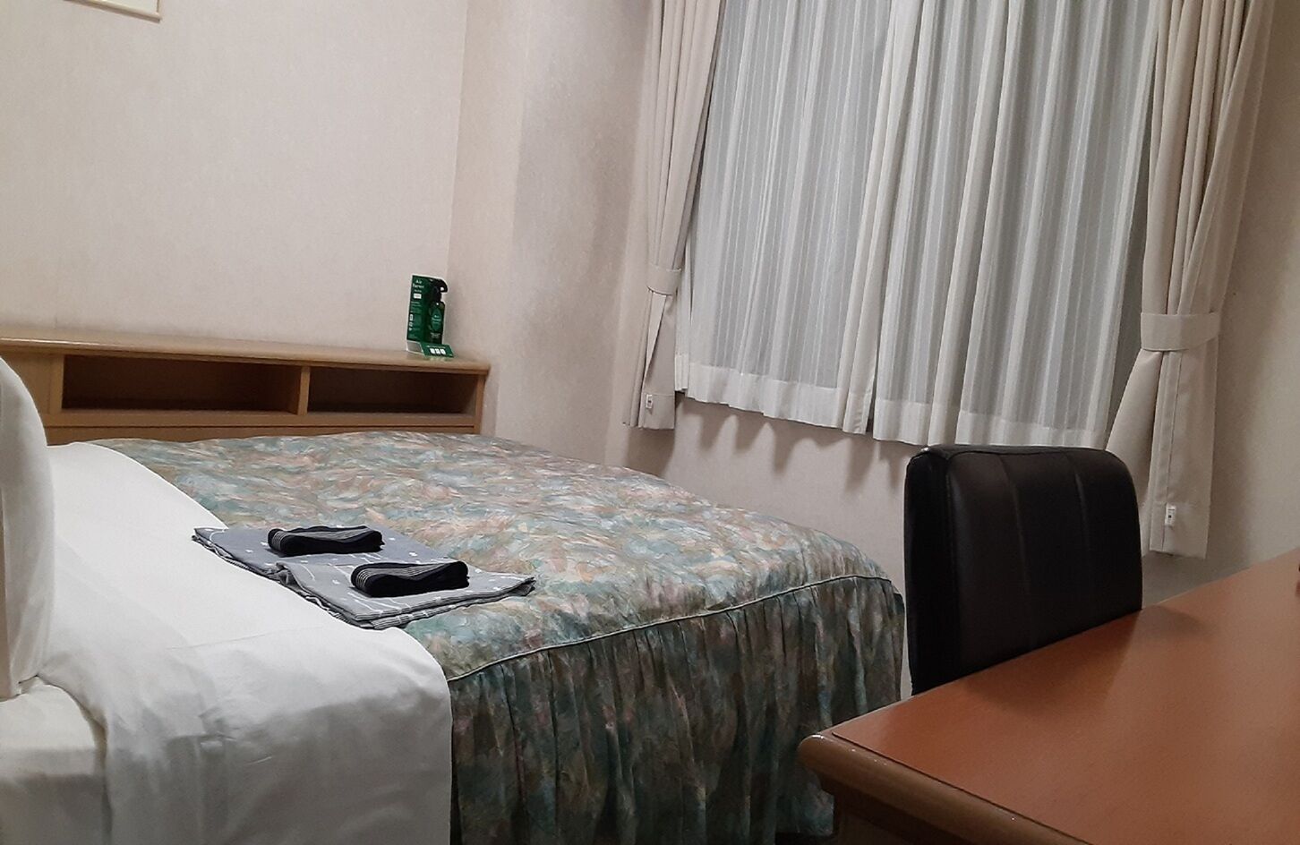 Blackout drapes, iron/ironing board, free WiFi