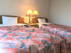 Twin Room, Smoking | Blackout drapes, iron/ironing board, free WiFi - Urban Hotel Sanko (Chiba)