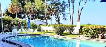 Sunset Beach 202 2 Bedroom Condo by RedAwning