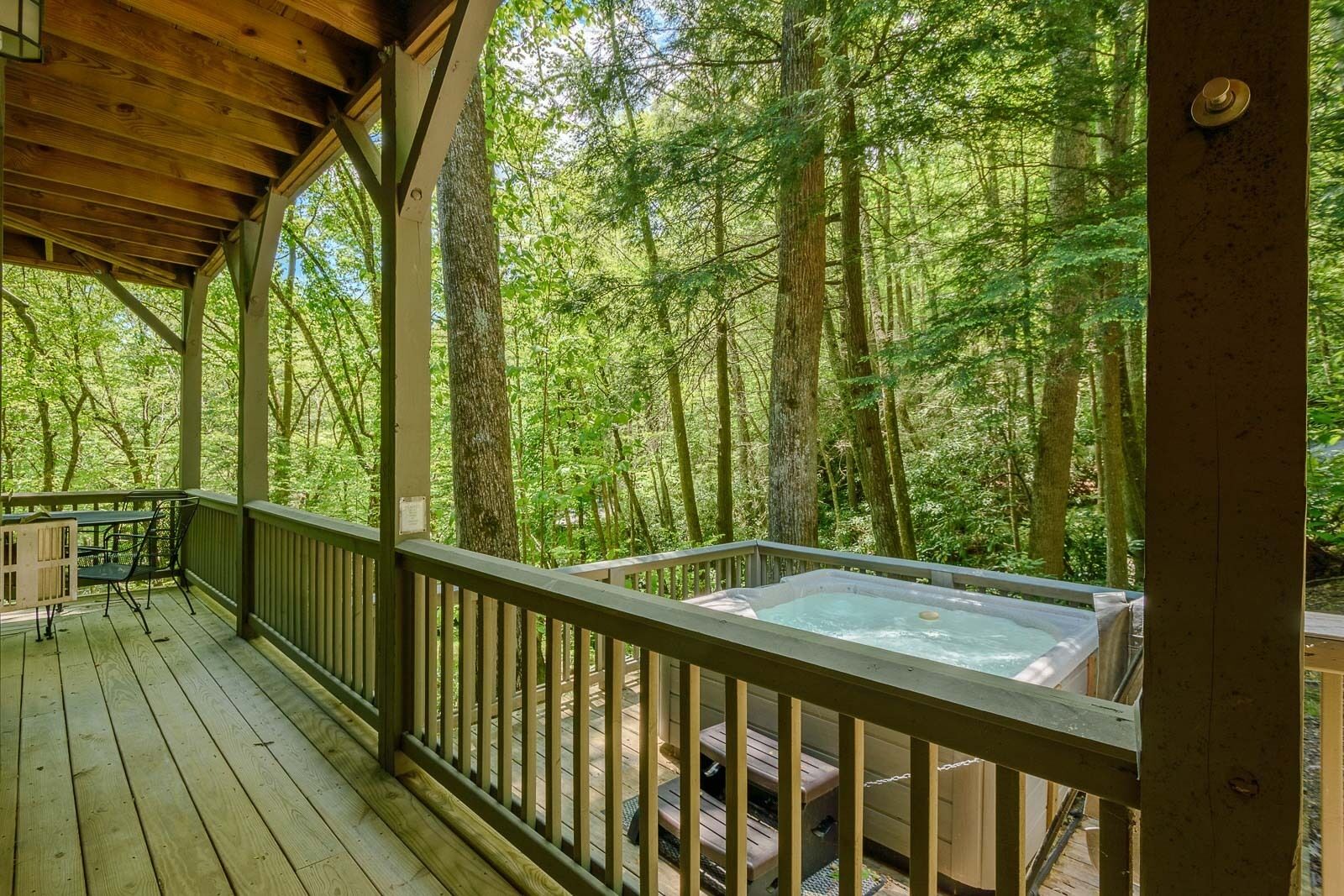 Bañera de hidromasaje exterior