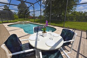 Terassi/patio