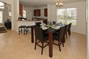 Departamento, varias habitaciones | Servicio a la habitación