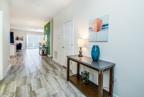 Apartment, Multiple Bedrooms | Room amenity - 1501MB (Davenport)