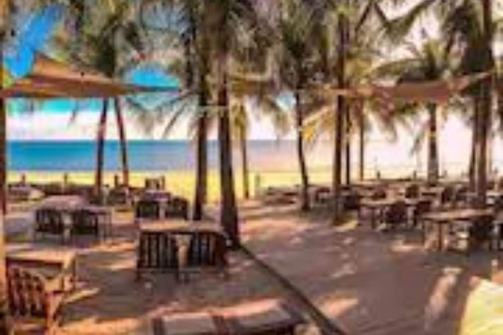 Duro Beach Hotel