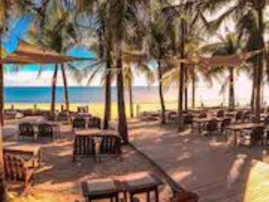 Beach bar