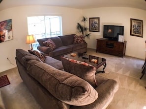 Apartment, Multiple Bedrooms