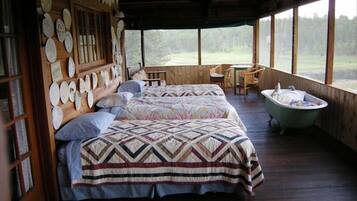 1 chambre, fer et planche Ă repasser, lit parapluie, Wi-Fi