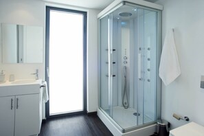 Villa, 3 Bedrooms, Private Pool | Bathroom shower - Casa Pane (Ibiza Town)