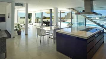 Villa, 3 Bedrooms, Private Pool | Private kitchen | Full-size fridge, microwave, oven, stovetop