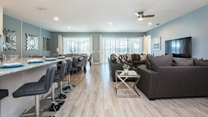 Unclassified image, 4 of 13, button - 5257OAK (Davenport)