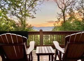 Property grounds - Perfect Mountain Getaway with Amazing Views (Banner Elk)