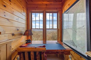 Interior - Perfect Mountain Getaway with Amazing Views (Banner Elk)