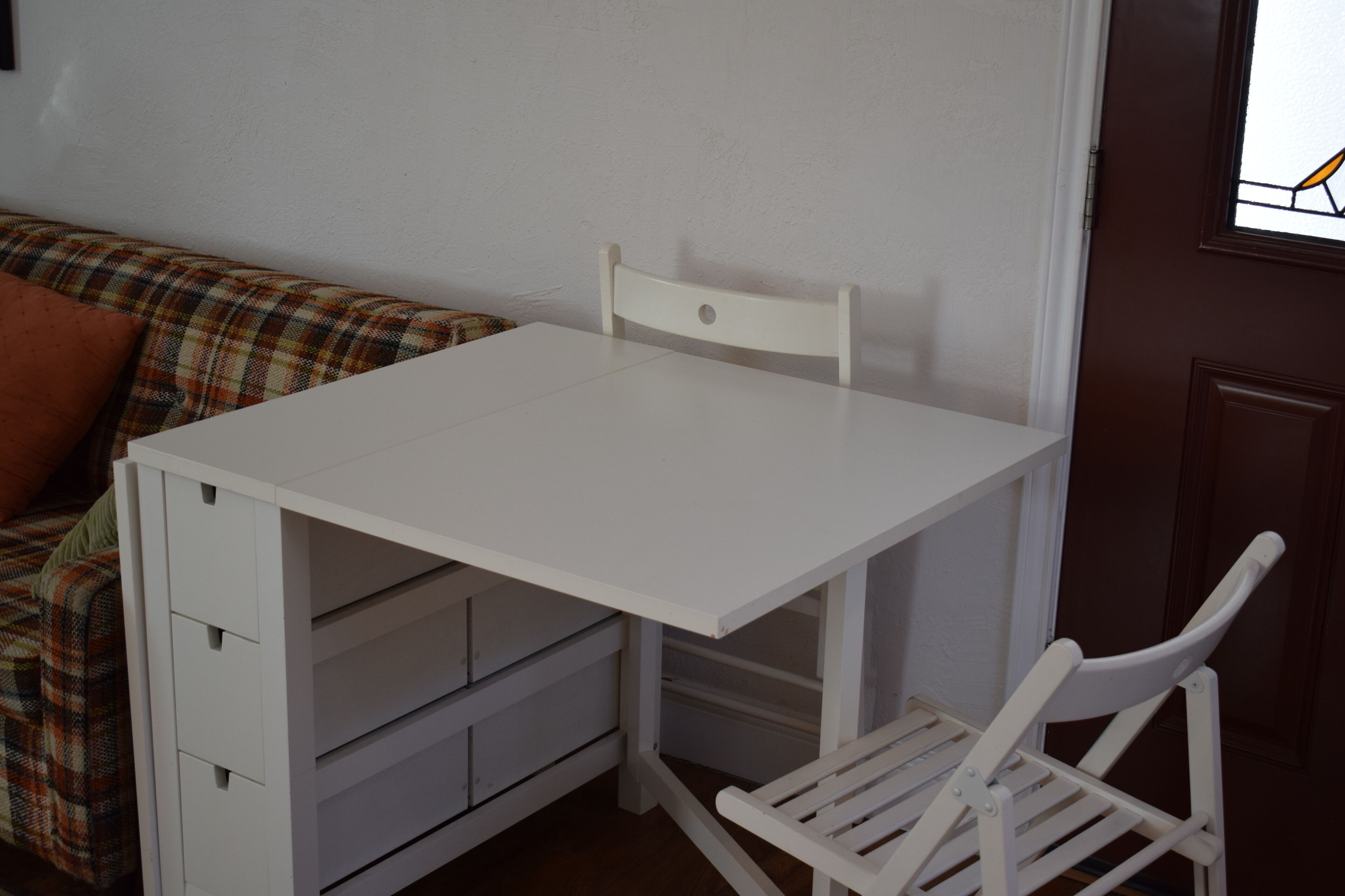 Loft Mckinney Is An Upstairs Studio Efficiency Apartment Seven Blocks From - McKinney, TX