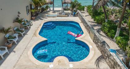 2BR, 2 BA condo, 3Úme étage avec vue sur la piscine et la plage de Half Moon Bay