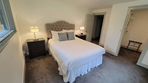 3 Schlafzimmer, Schreibtisch, Bügeleisen/Bügelbrett, kostenloses WLAN