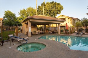 Piscine chauffée