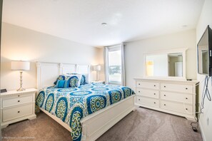 9 bedrooms, iron/ironing board, WiFi, bed sheets