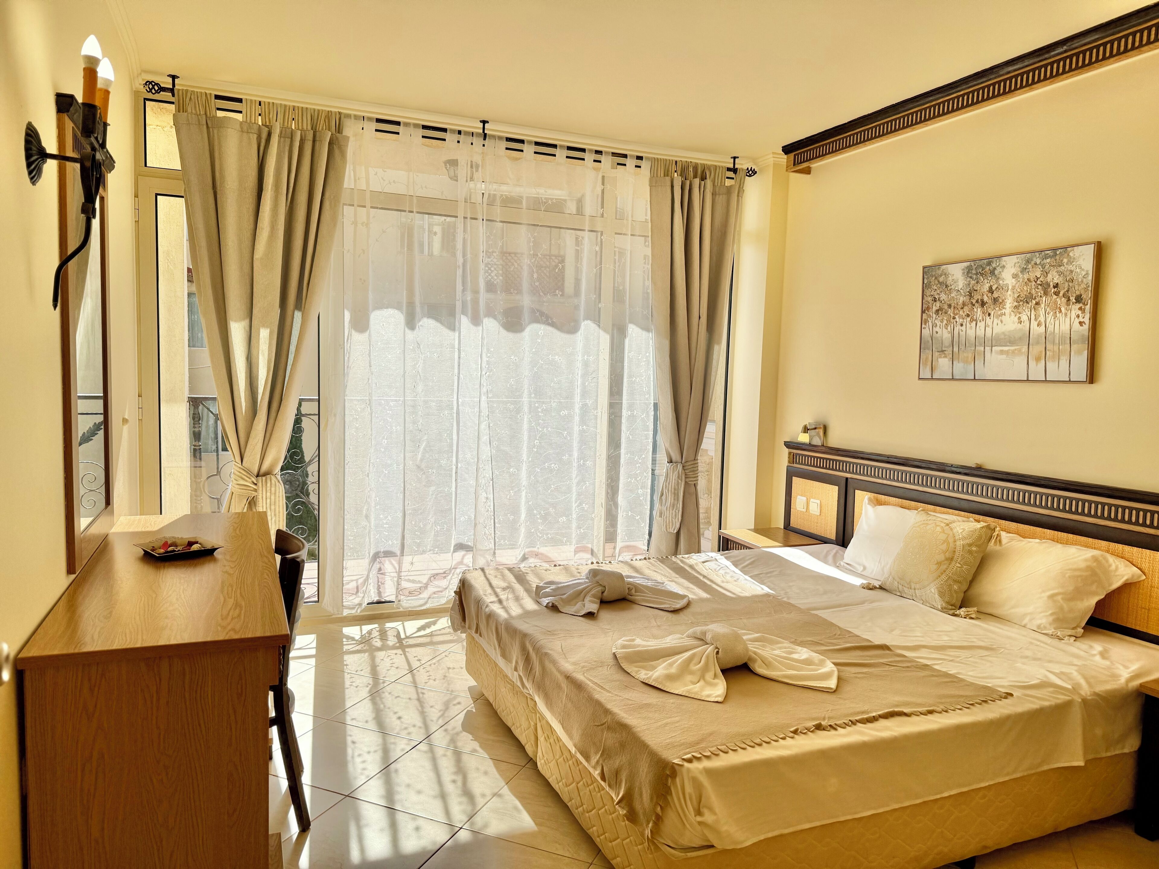 Superior Apartment | 2 bedrooms, WiFi, bed sheets