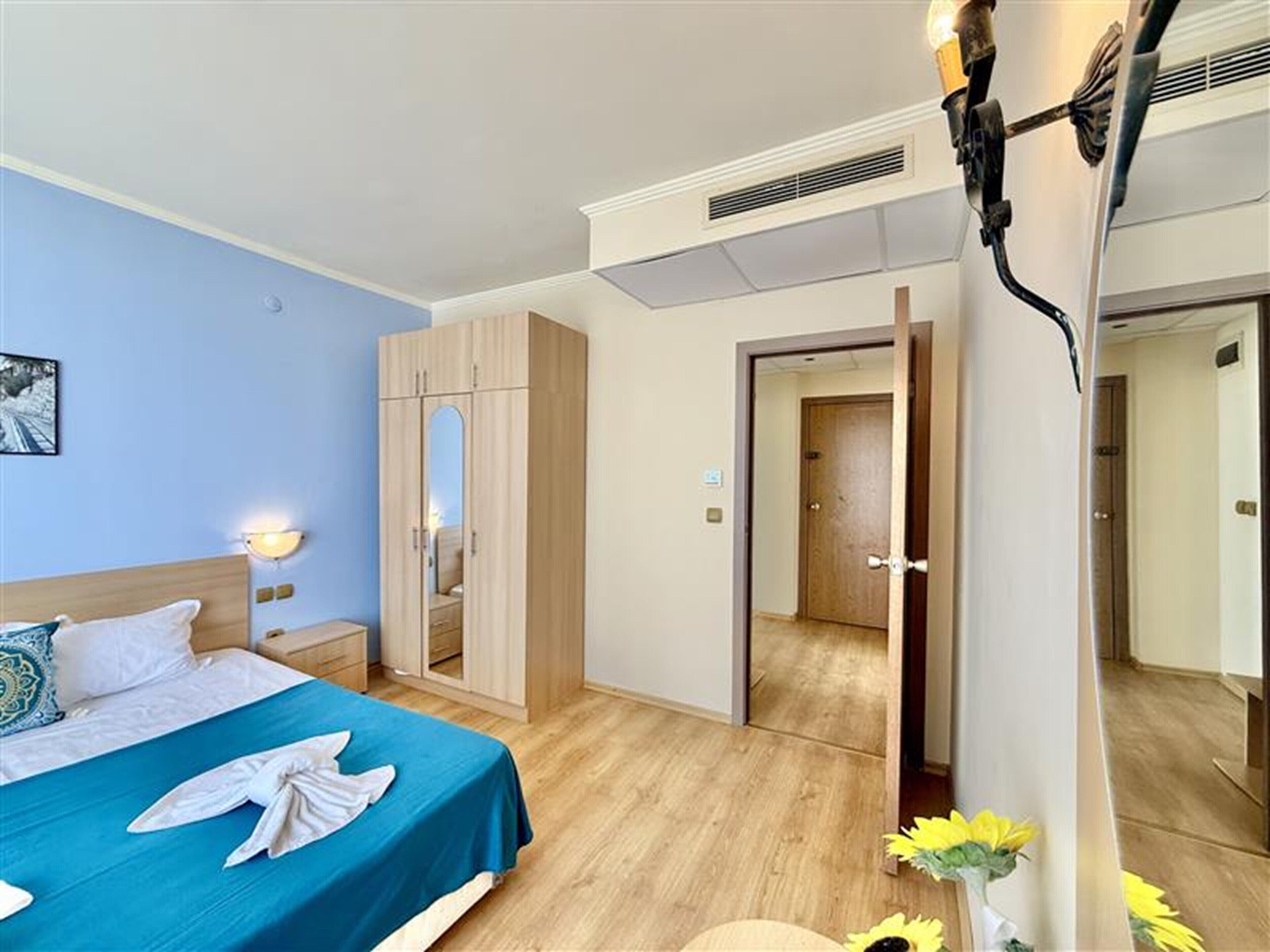 Apartment, Sea View | 2 bedrooms, WiFi, bed sheets