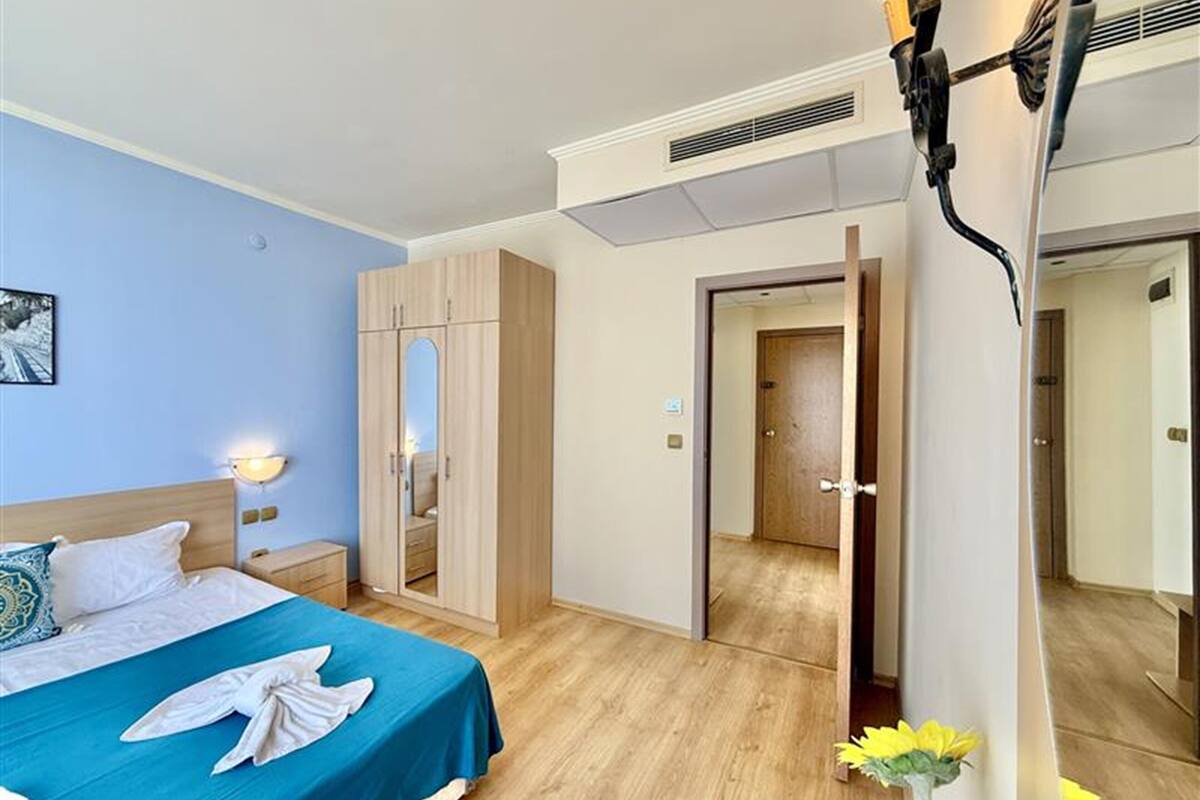 Apartment, Sea View | 2 bedrooms, WiFi, bed sheets